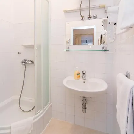 세서미 인 B&B